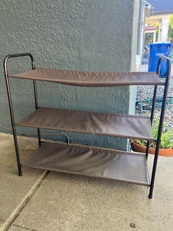 Shoe rack