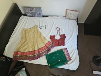 Indian/Pakistani Traditional Dress