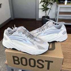 Adidas Yeezy 700 V2 Static