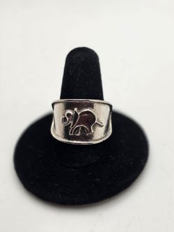 Boho Silver Elephant Ring