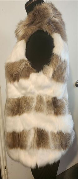 White House Black Market Faux Fur Vest, Ivory/Brown, Size XXS