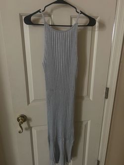 Women’s Fitted Midi Dress – Light Gray