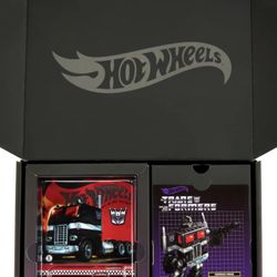Hot Wheels Transformers Nemesis Prime