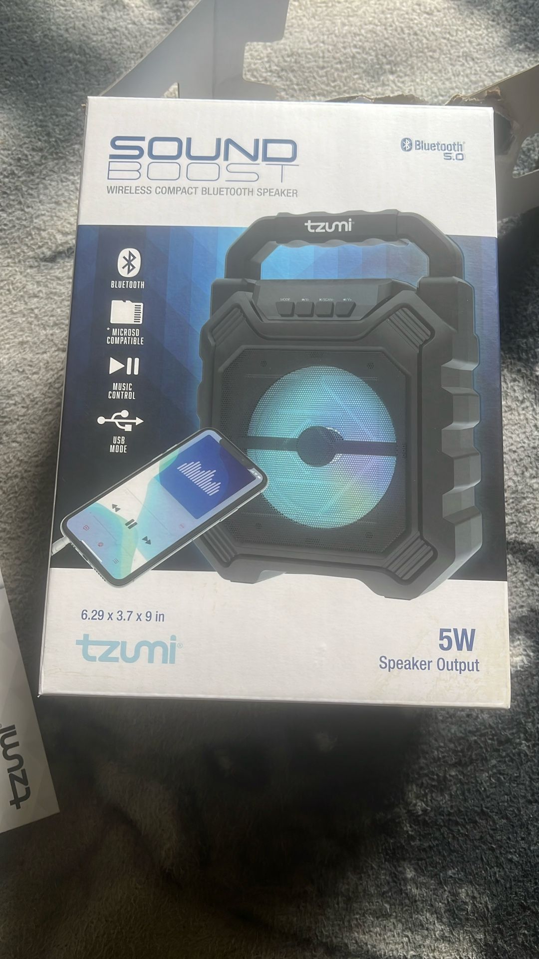 Asking 30$ For Tzumi Speaker
