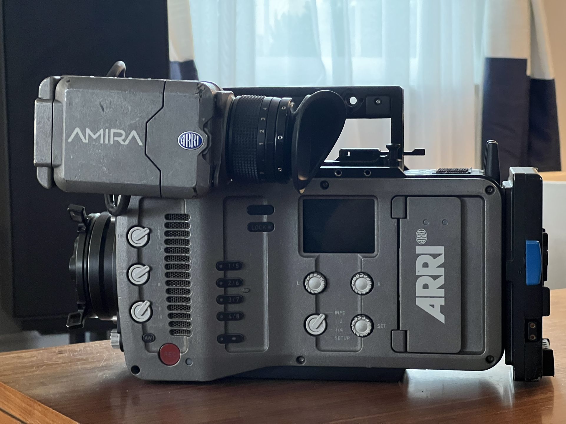 Arri Amira Premium 4k Kit With Batteries and AKS