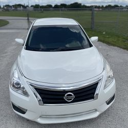 2014 Nissan Altima 