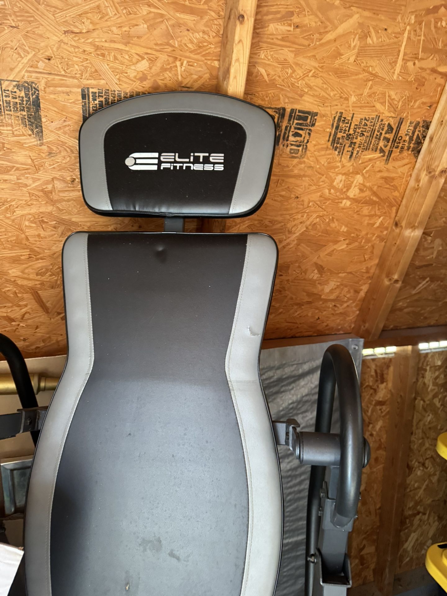 Back Stretching Machine