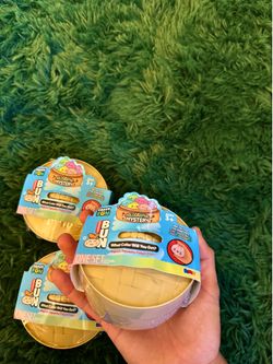1 Crazy Fun Holographic Mystery Squishy Bun Set SEALED | TikTok Viral Squishy