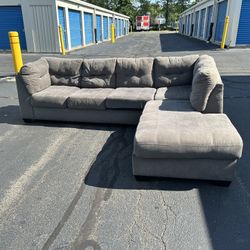 ***FREE DELIVERY SECTIONAL COUCH FOR SALE