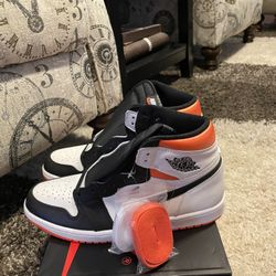 Jordan 1 Retro High Electro Orange Size 11.5