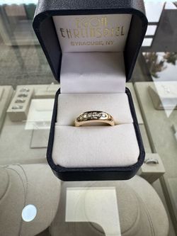 Men’s Diamond Gold Band