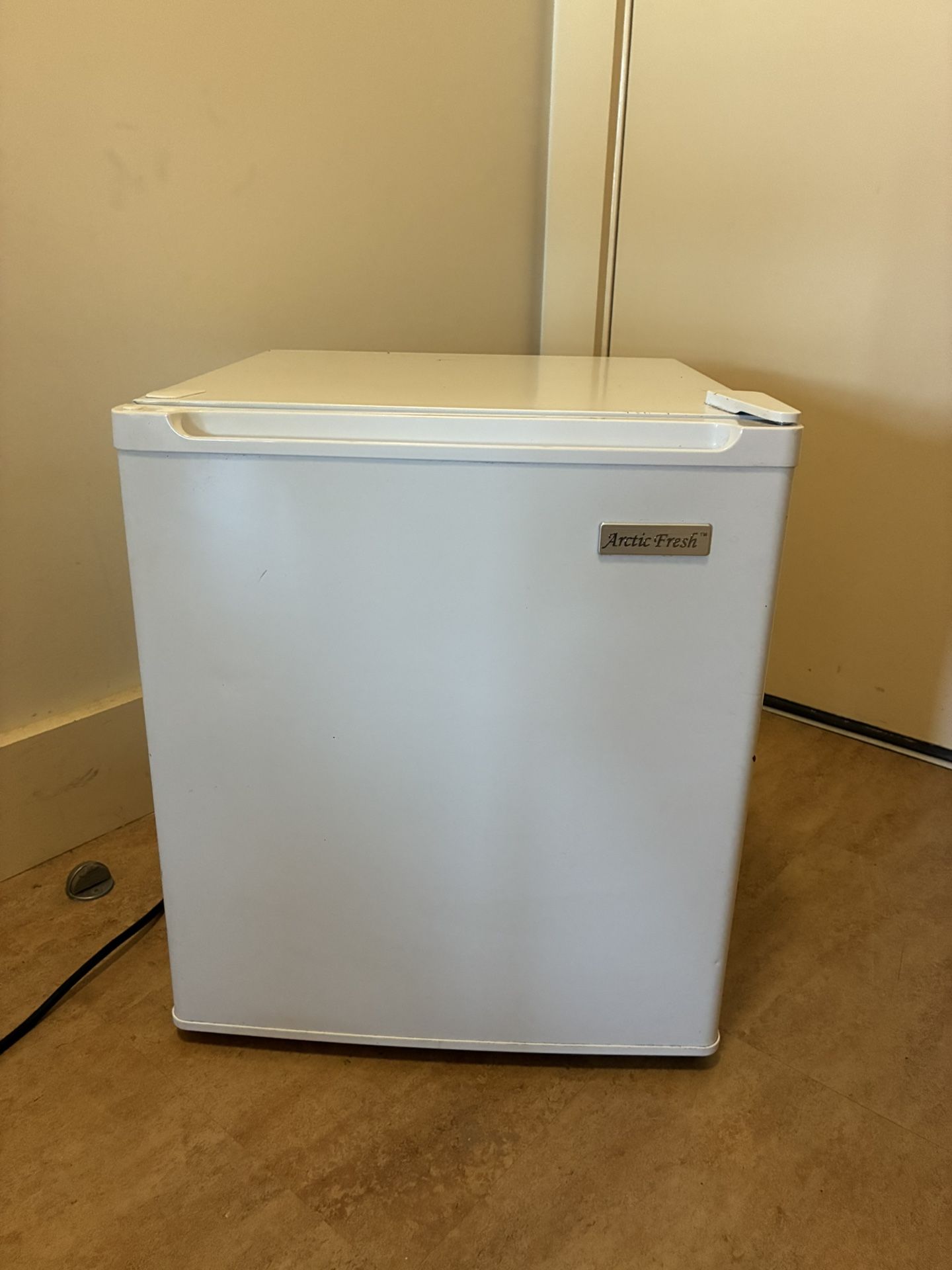 Mini Refrigerador And Freezer ( Arctic Fresh)