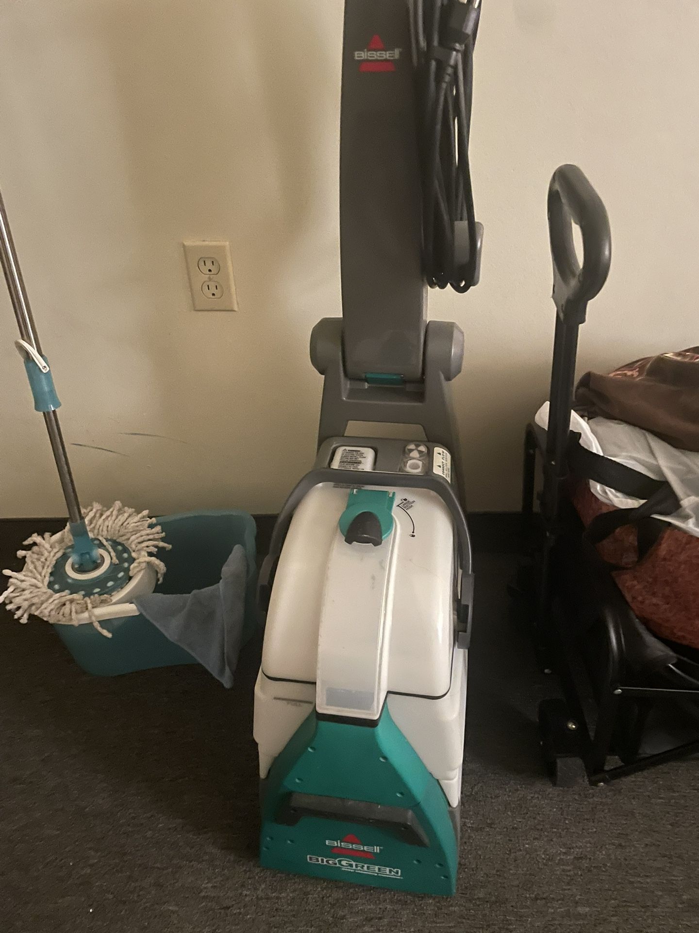Carpet Cleaner