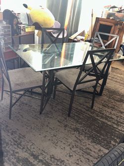 *Modern Dining  Glass Table Top&Chairs