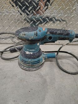 Makita  random orbit sander