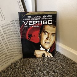 Vertigo DVD (1958) (Universal Legacy Edition)