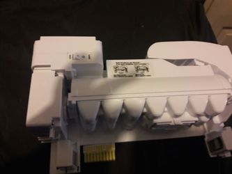 LG ice maker brand new for fridge