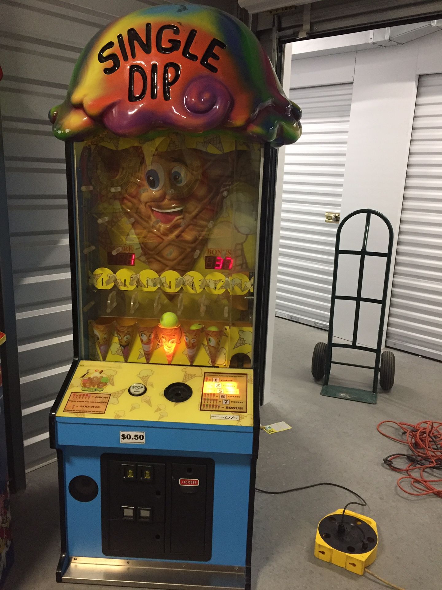 Single Dip Ticket Redemption Arcade Game! Working!