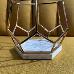Bath And Bodywork’s Candle Holder