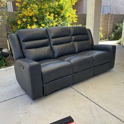 Markers Mark Leather Sofa 