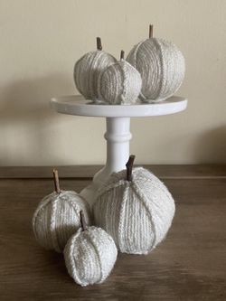 Knitted Pumpkins