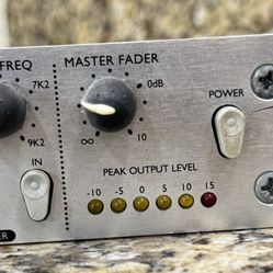 Focusrite Platinum Voicemaster Pro, a channel strip designed for recording and processing audio