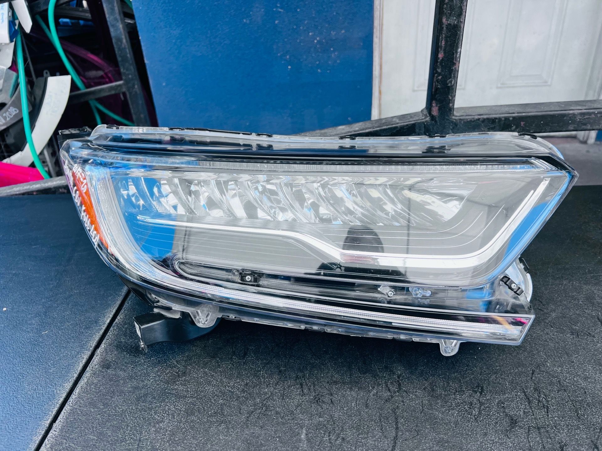 Honda CR-V 2017-2022 right passenger side headlight full led Oem