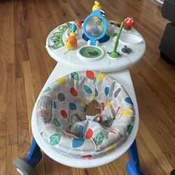 Baby Einstein Table 