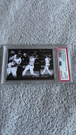 2025 Topps Black & White Shohei Ohtani Frame Rate PSA 10