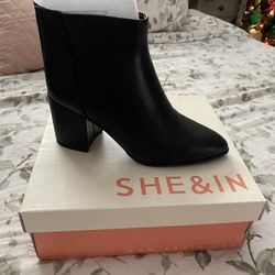 Black Booties Size 7
