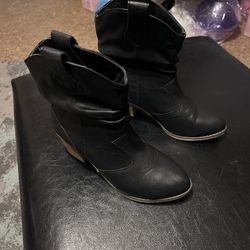 Charles Albert Modern Western Distressed Cowboy Boots 