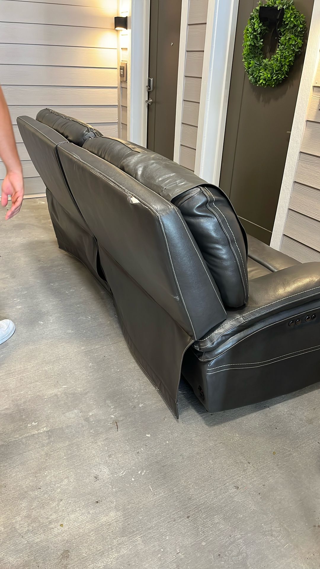 Free Couch Pick Up Today