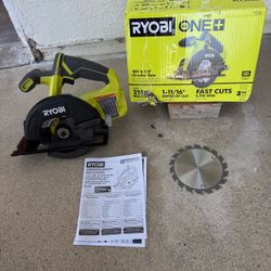 RYOBI ONE+ 18V Cordless 5 1/2 in. Circular Saw (Tool Only)