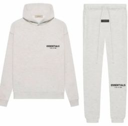 Essentials Sets