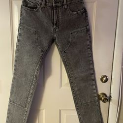 5 Levi’s Jeans 100$