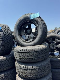 WHEELS OFF ROAD 18x9 CHEVY TAHOE YUKON DENALI