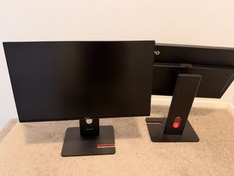 2 Lenovo monitors T24-40