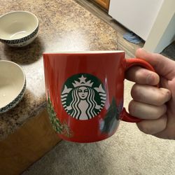 Starbucks Christmas Setup ( 2 Mugs 4 Bowls)