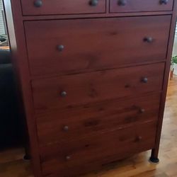 Dresser (Medium Brown Color)