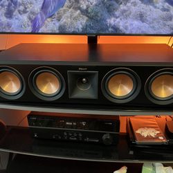 Used Klipsch RP-504C Center Channel Speaker in Great Condition!