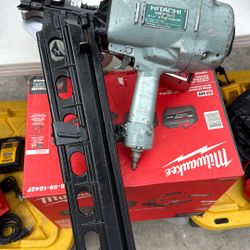 Hitachi NR 90 AC  