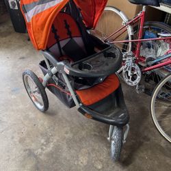 Stroller 