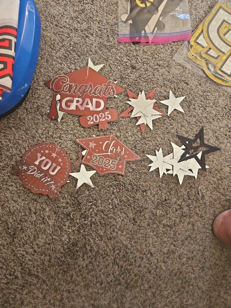 Grad Decorations Dark RED & Black