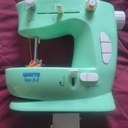 Sewing Machine. Small Portable. 