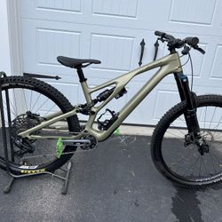 2024 Specialized stump-jumper evo -expert S4