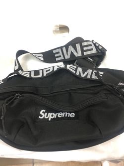 Supreme fanny pack