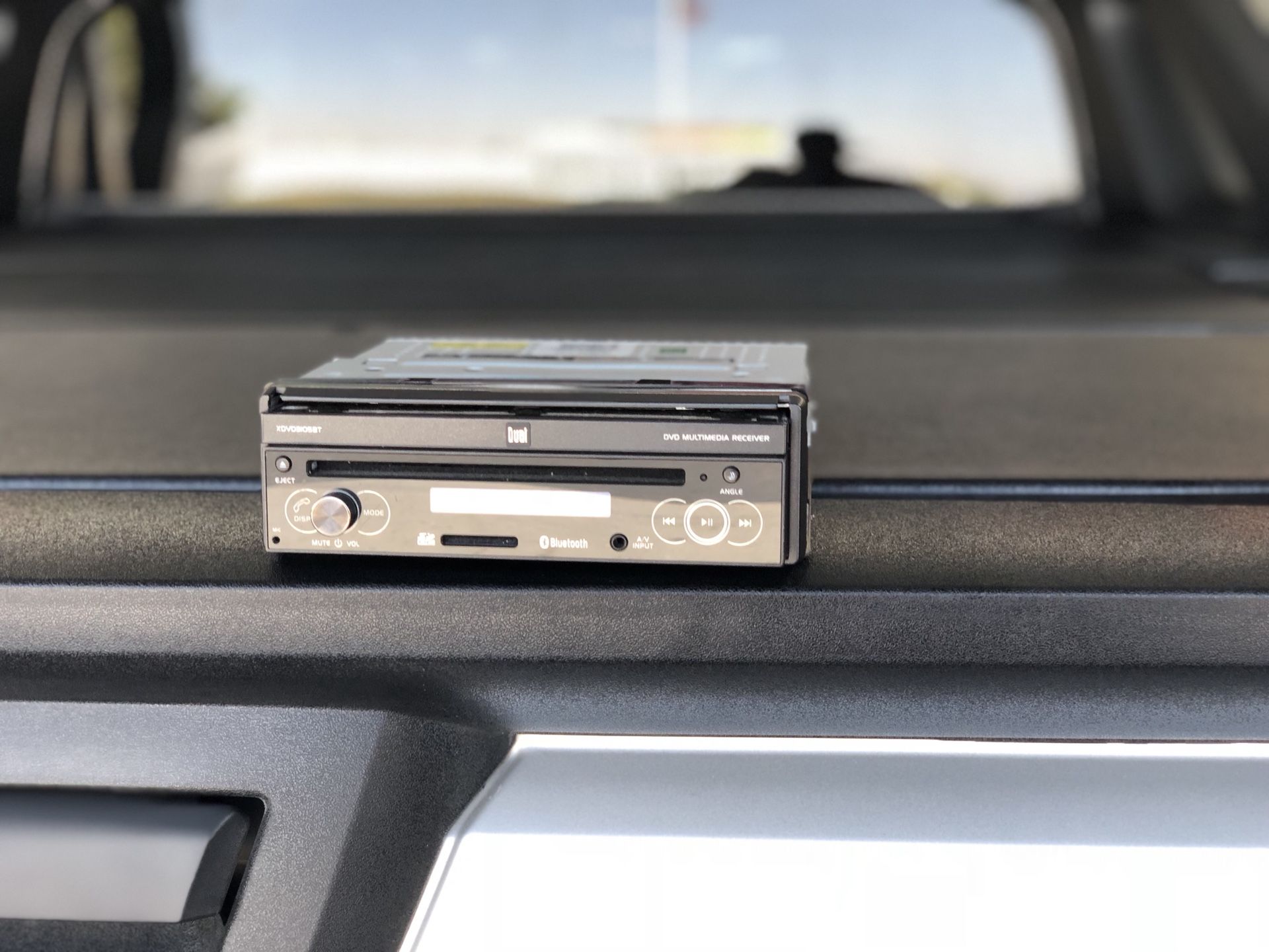 Dual XDVD3105BT Bluetooth Car stereo