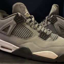 Jordan 4 Retro 
