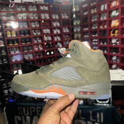 Jordan 5 Olive size 10