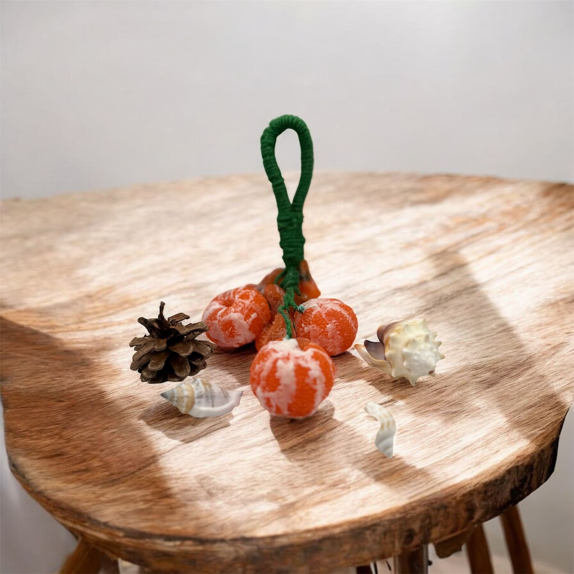 Hanging Natural Orange-Shaped Soap – Brightening, Pore Tightening & Refreshing Scent – Perfect Gift for Spa and Self-Care Lovers